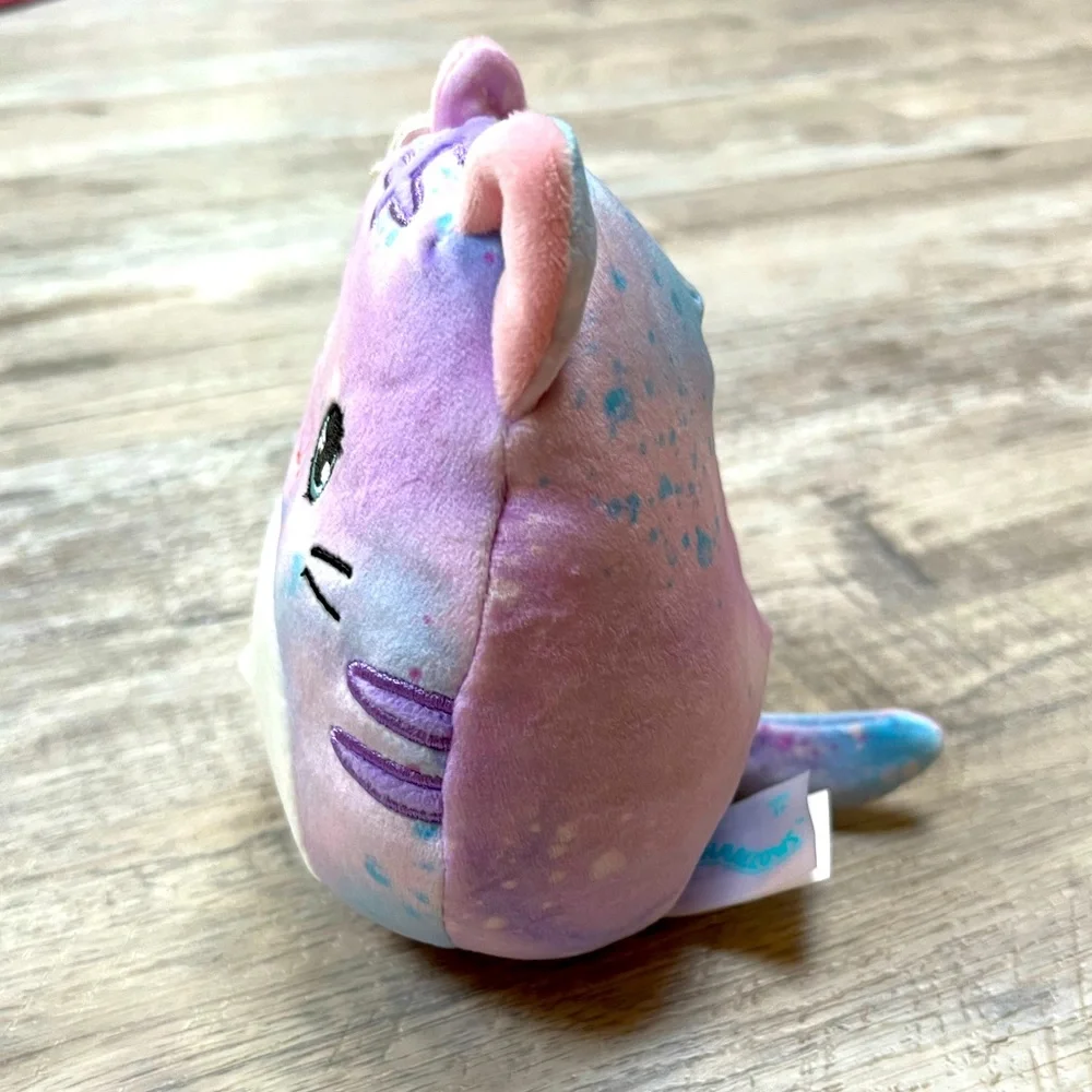 Mystery pack scented Squishmallow